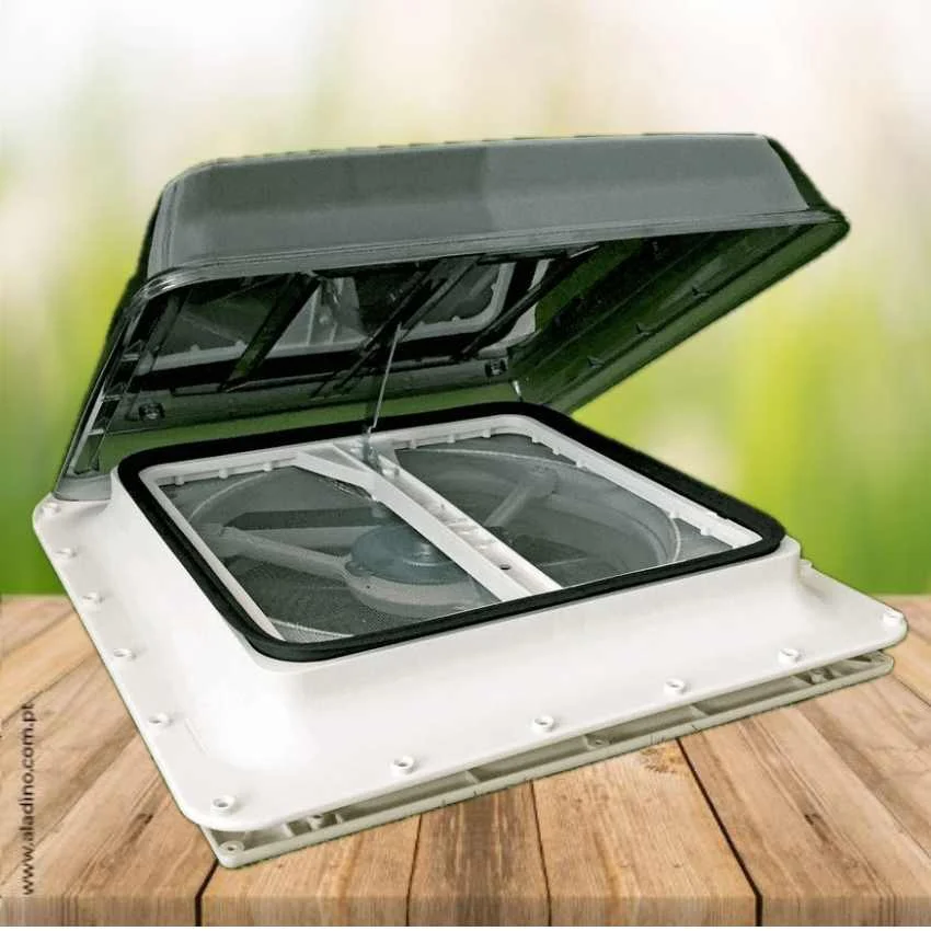 Claraboia Fiamma Turbo Vent 40 de 40×40 cm – Crystal